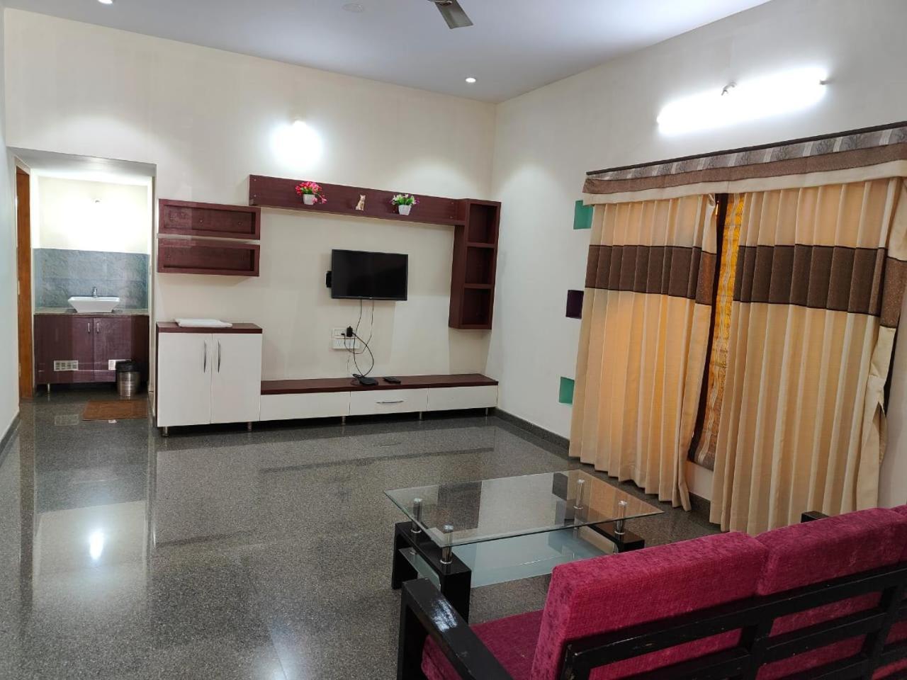 Nandan Home Stay Mysore Exteriör bild