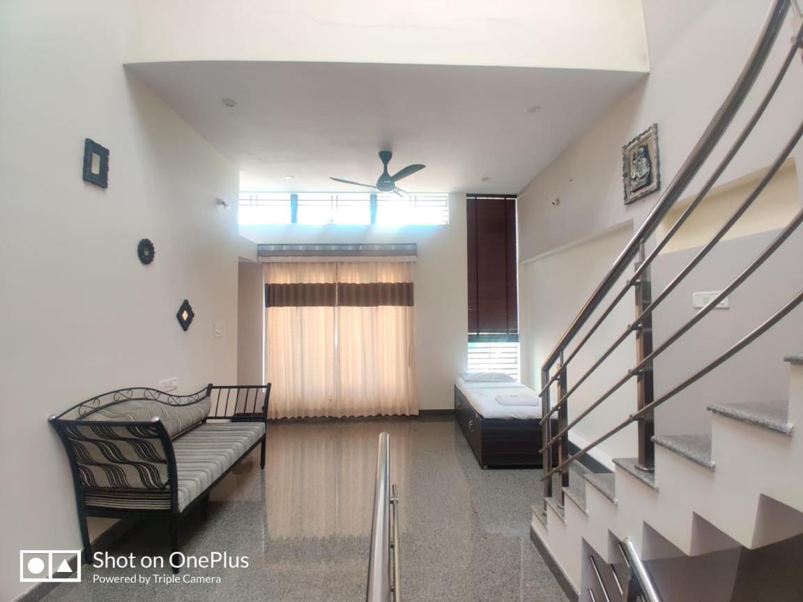 Nandan Home Stay Mysore Exteriör bild